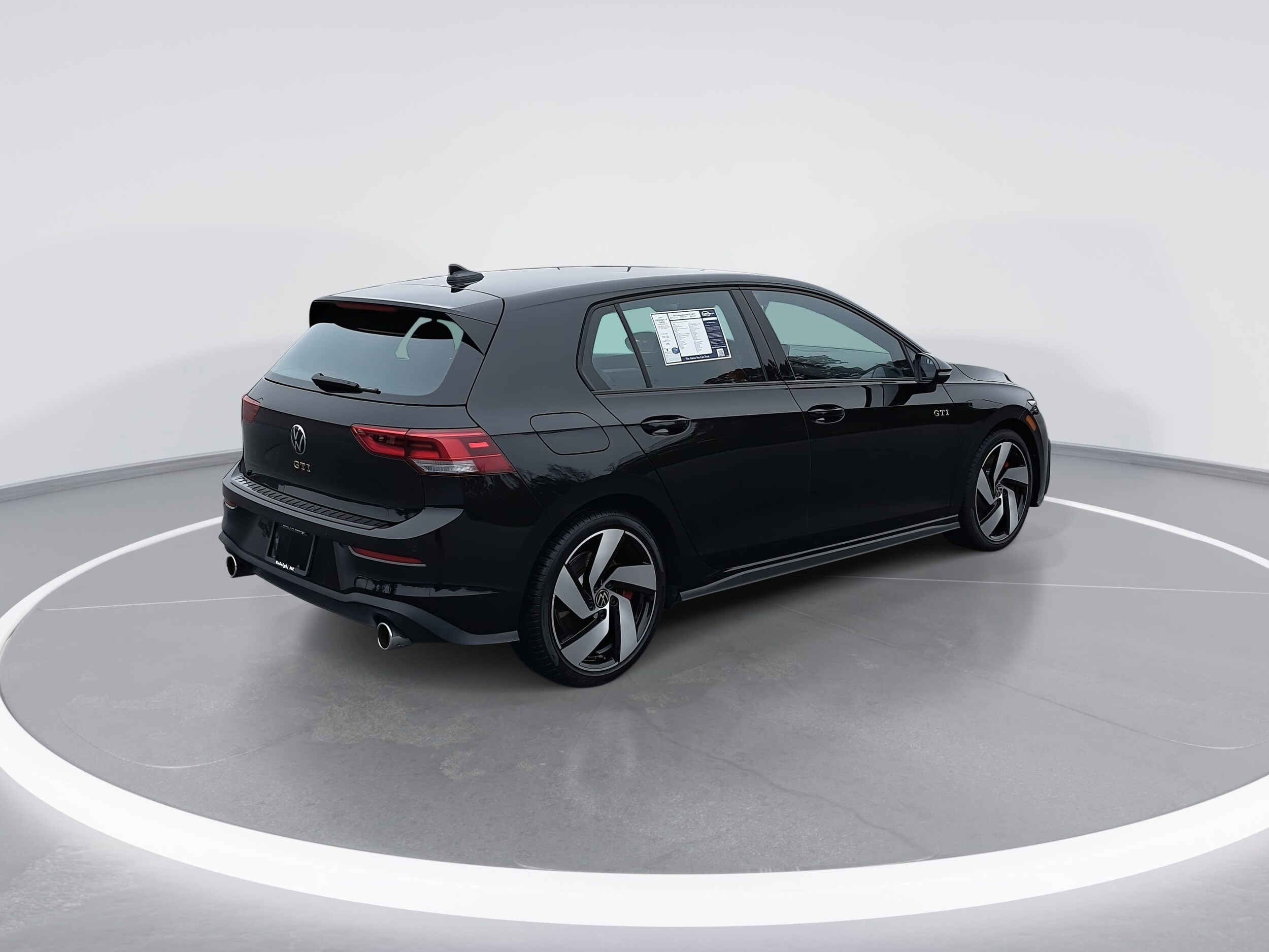 2025 Volkswagen Golf GTI S photo 3