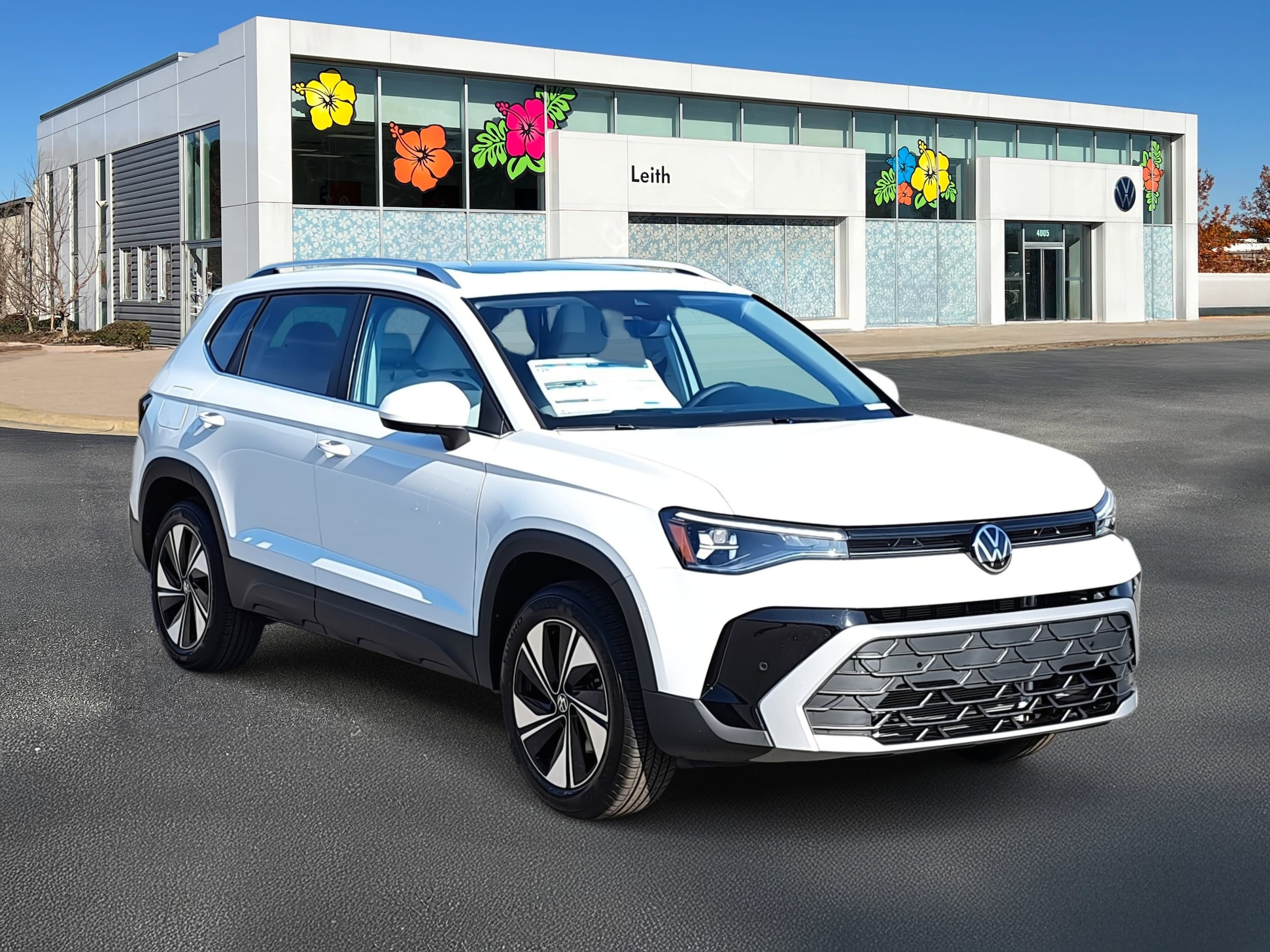 2026 Volkswagen Taos SE's photo