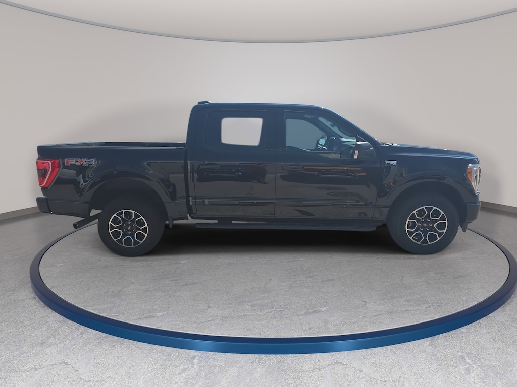 Used 2022 Ford F-150 XLT Truck SuperCrew Cab