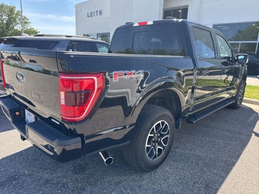 Used 2022 Ford F-150 XLT Truck SuperCrew Cab