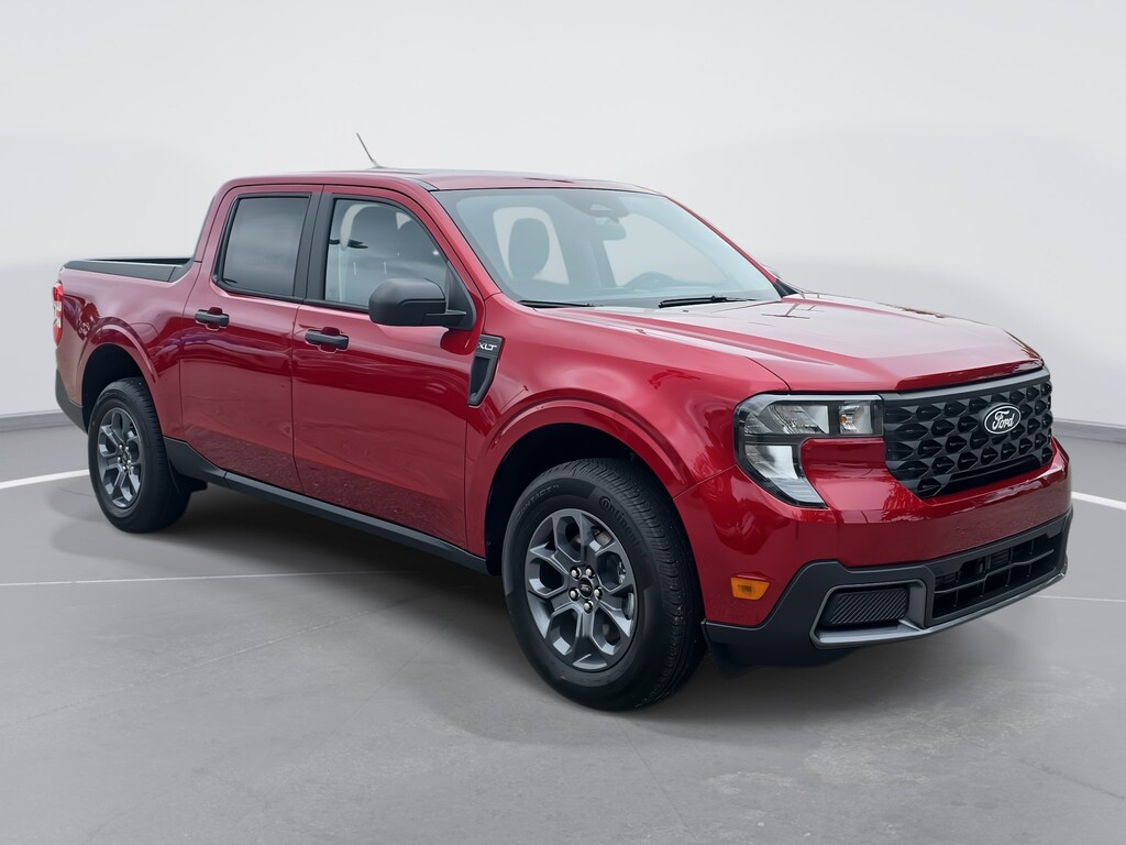 New 2025 Ford Maverick XLT XLT FWD SuperCrew