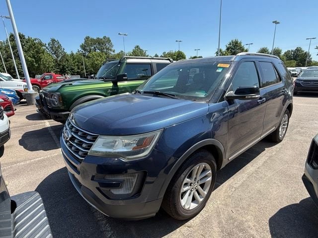 2016 Ford Explorer XLT FWD's photo
