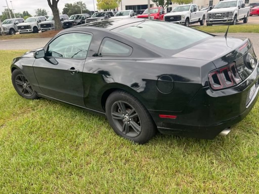Used 2014 Ford Mustang V6 Coupe