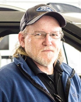 Staff member Donnie Morton from ID_564389451f1d