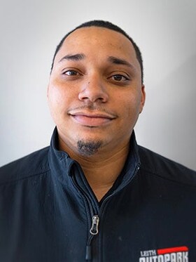 Staff member Jonathan Pierce from ID_564389451f1d