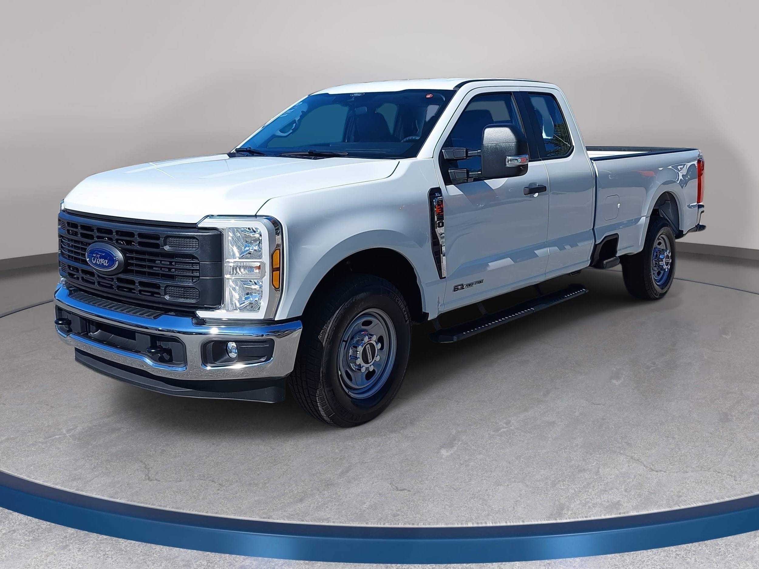 2026 Ford F-350 XL SuperCab 8' Box SRW's photo