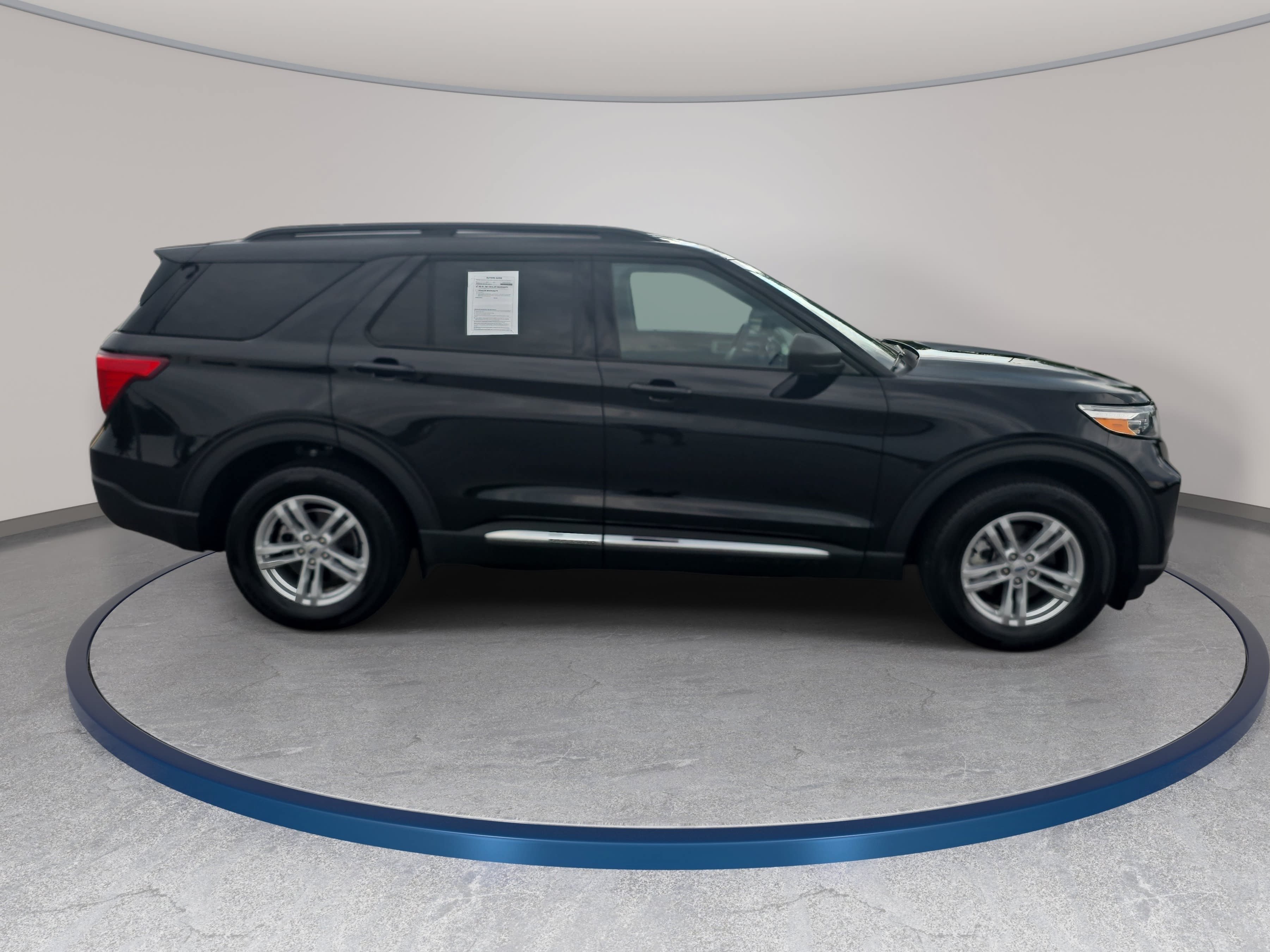 Used 2023 Ford Explorer XLT SUV