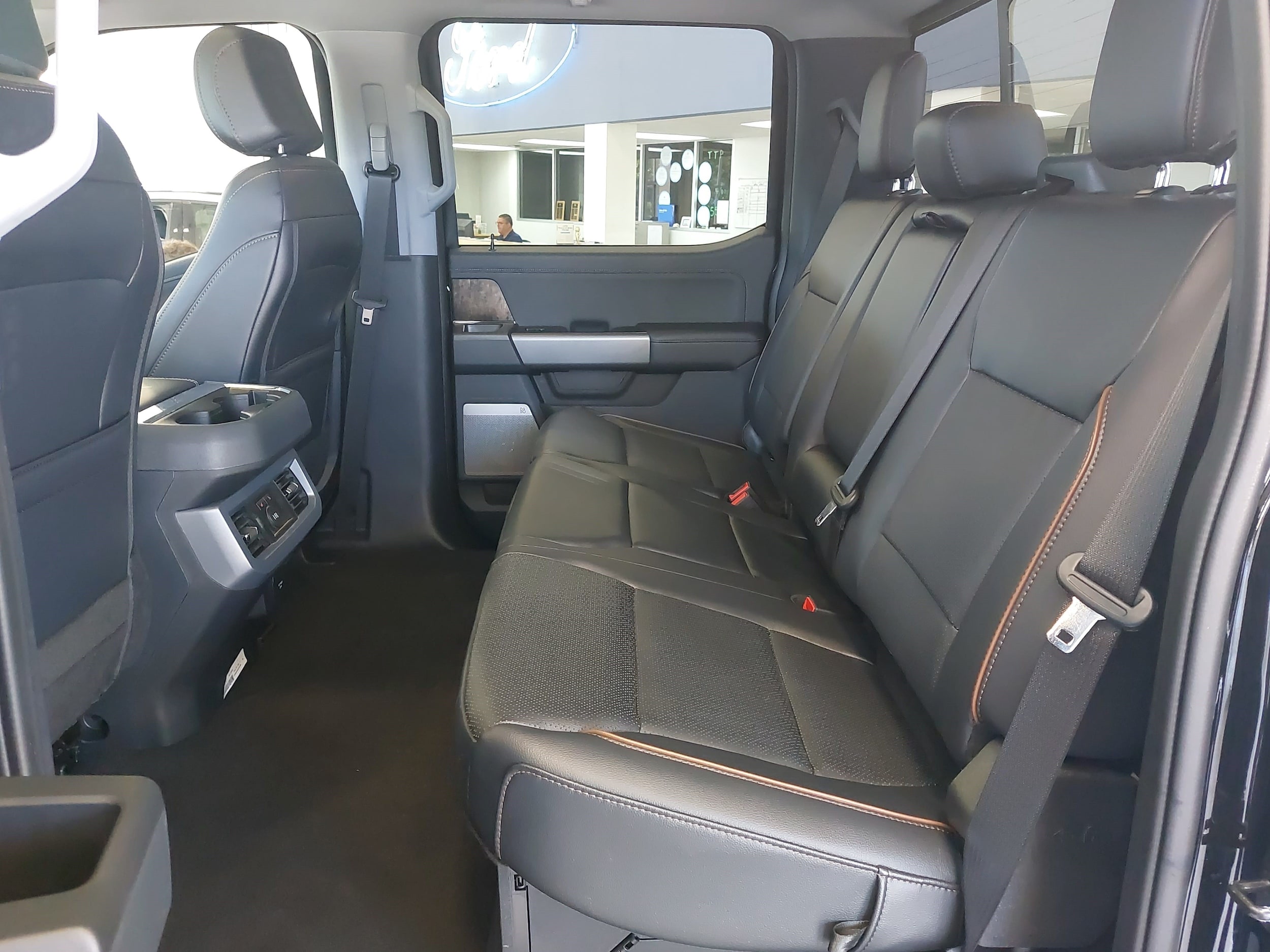 2025 Ford F-250 Super Duty Lariat - Photo 14