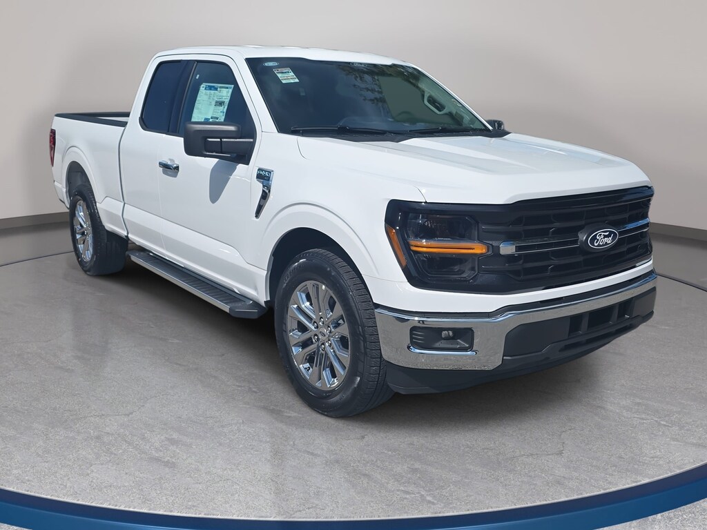 New 2026 Ford F-150 XLT XLT 2WD SuperCab 6.5 Box