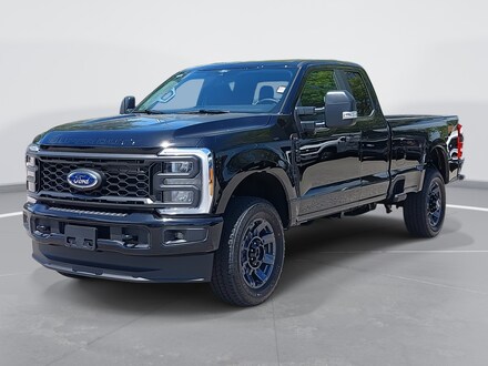 2025 Ford Super Duty F-350 SRW XL XL 4WD SuperCab 8 Box