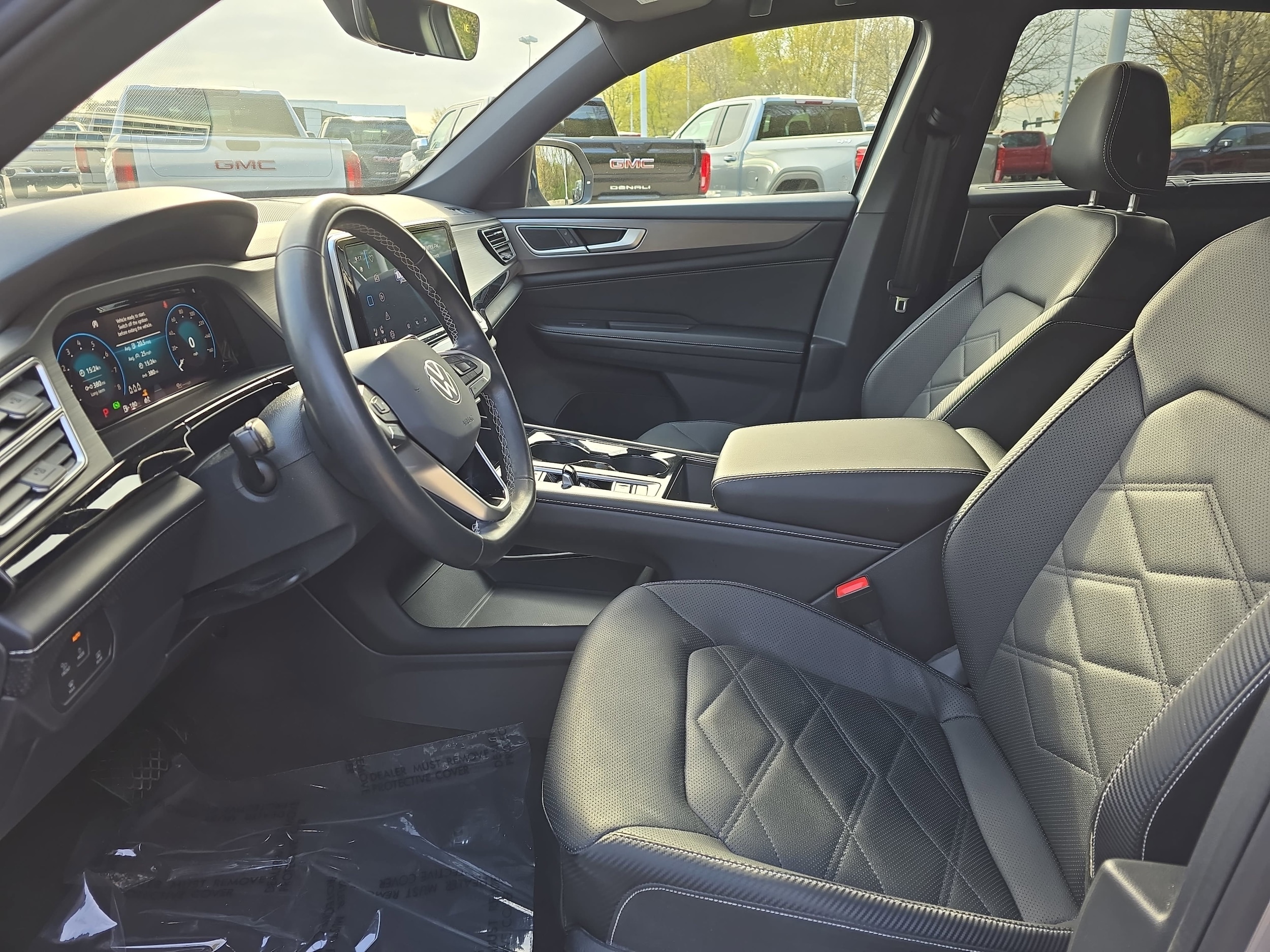2024 Volkswagen Atlas Cross Sport SE w/Tech - Photo 16