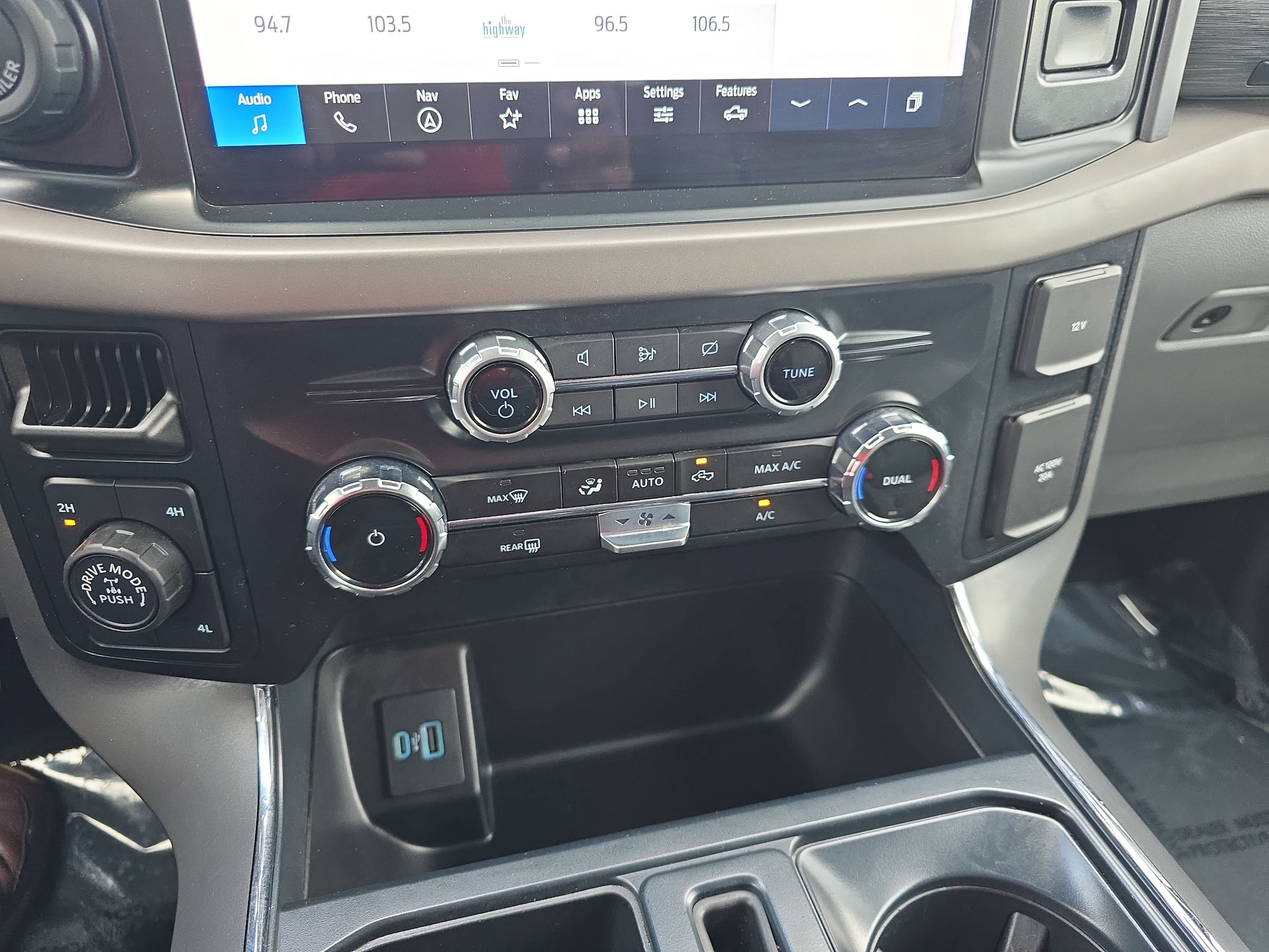 2024 Ford F-150 XLT - Photo 23