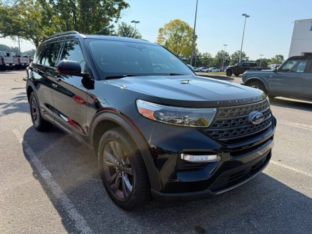 Used 2023 Ford Explorer XLT SUV
