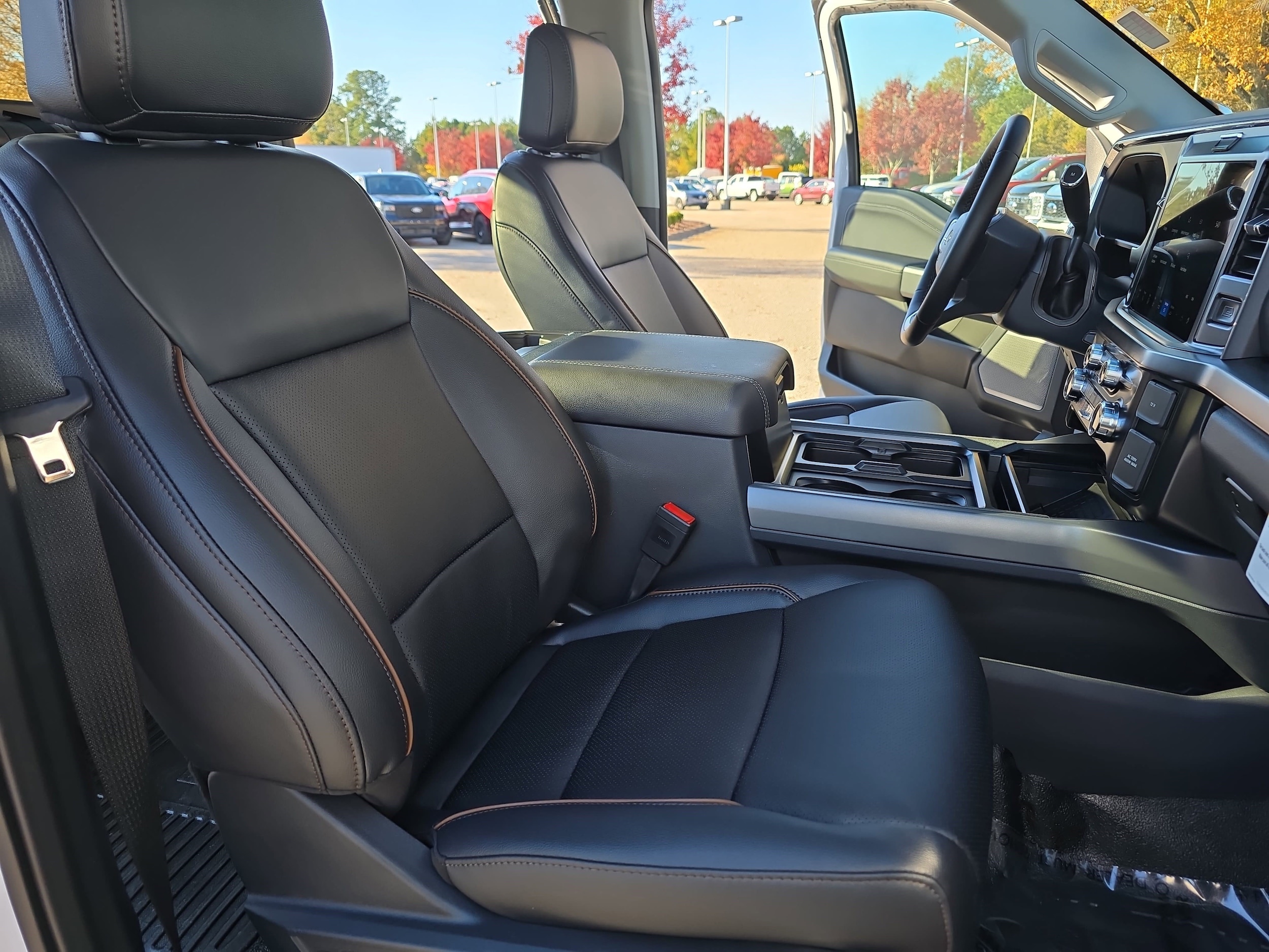 2026 Ford F-350 Super Duty Lariat - Photo 10