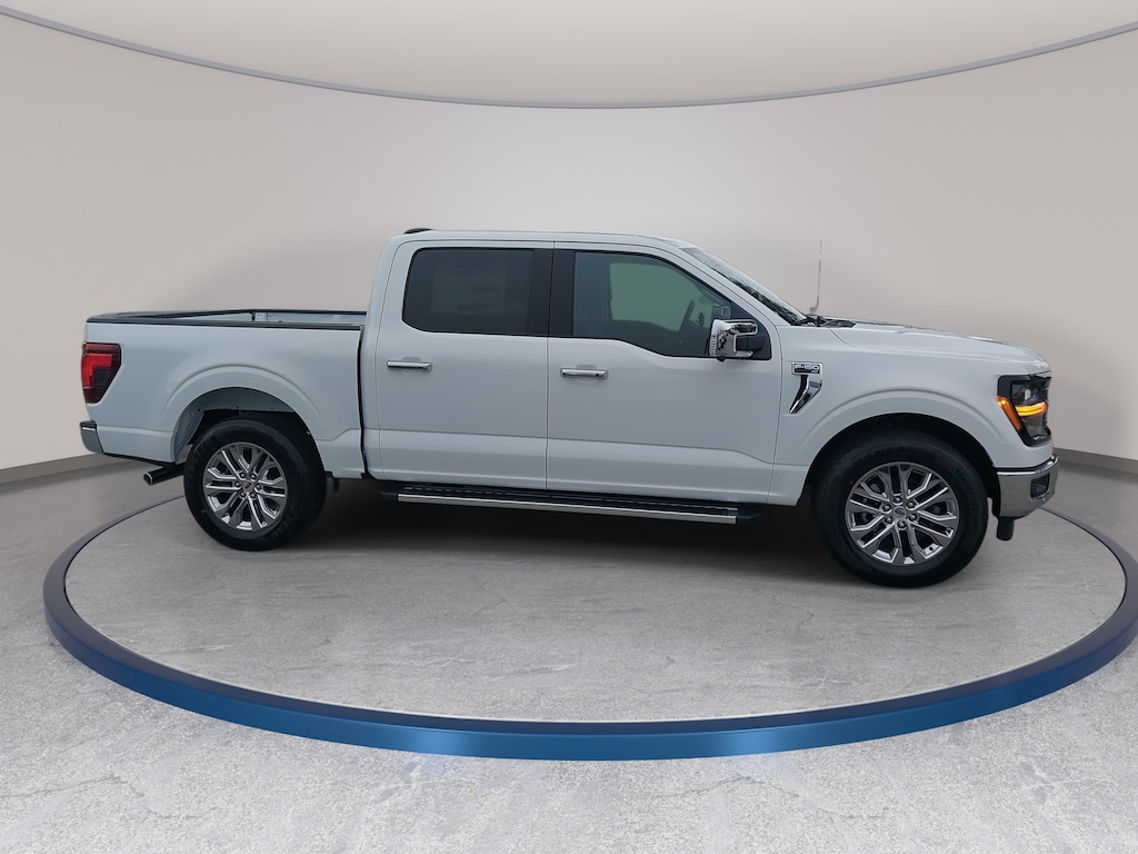 New 2026 Ford F-150 XLT XLT 2WD SuperCrew 5.5 Box