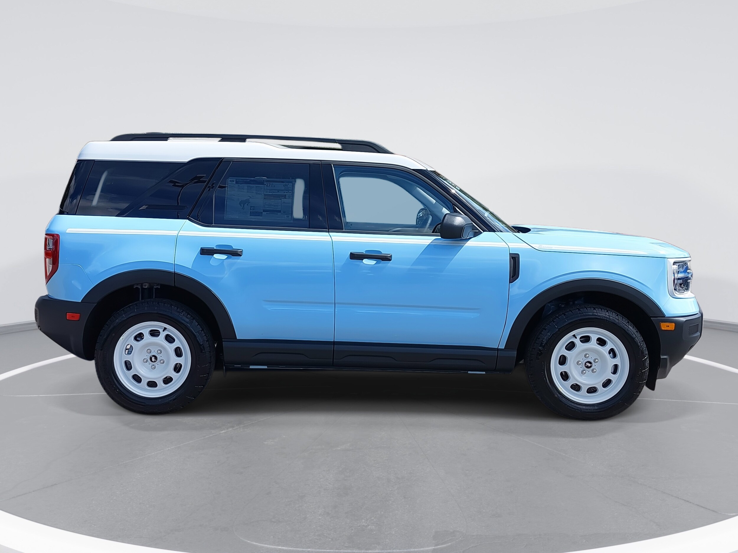 2025 Ford Bronco Sport Heritage photo 2