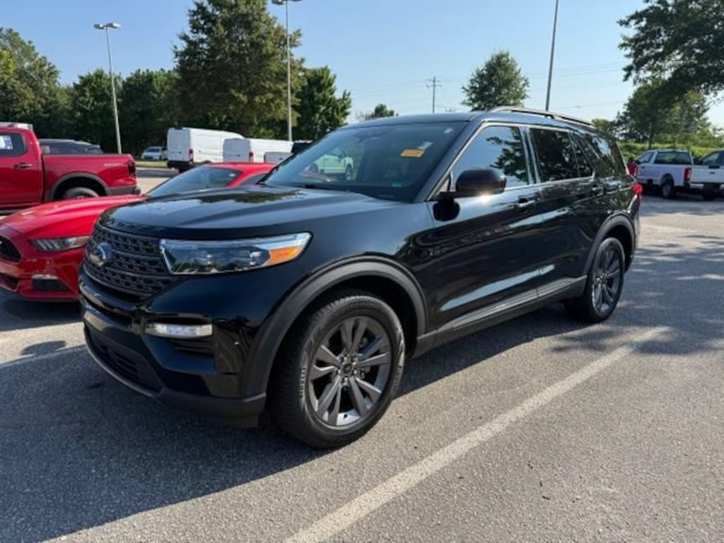 Used 2023 Ford Explorer XLT SUV