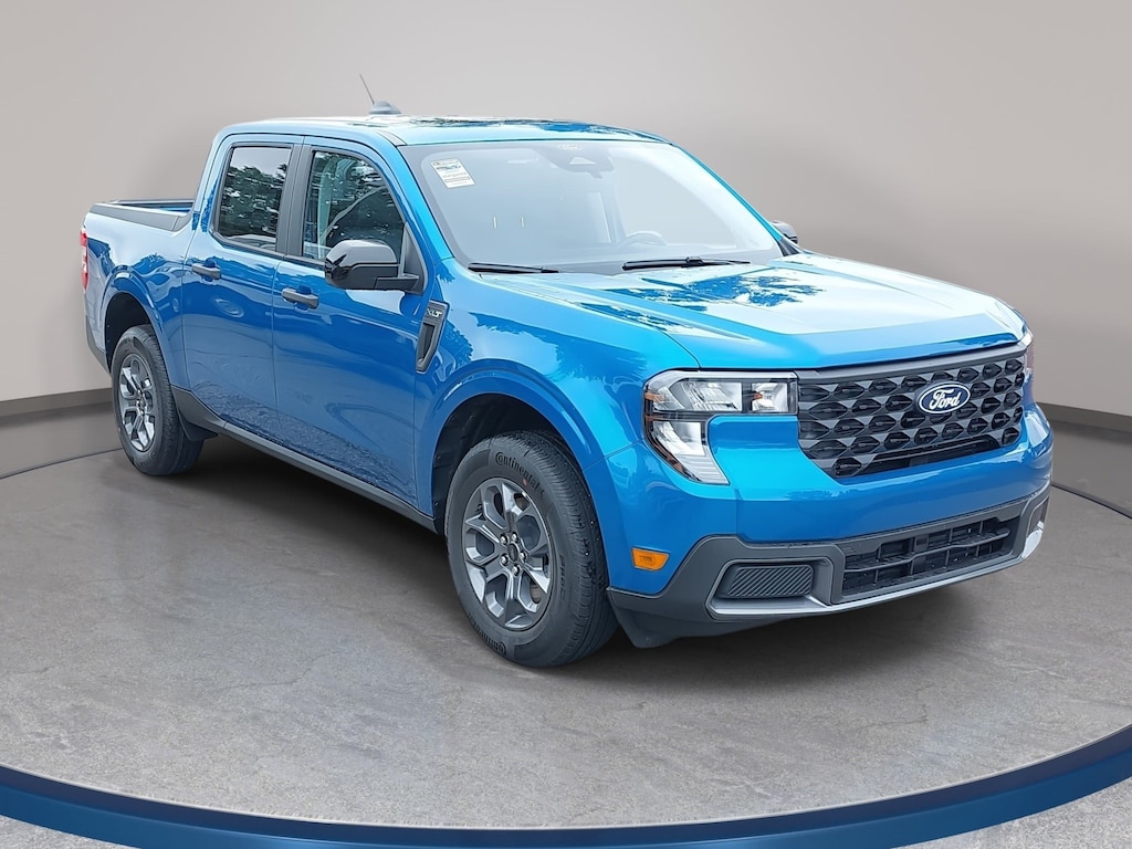 New 2026 Ford Maverick XLT XLT FWD SuperCrew