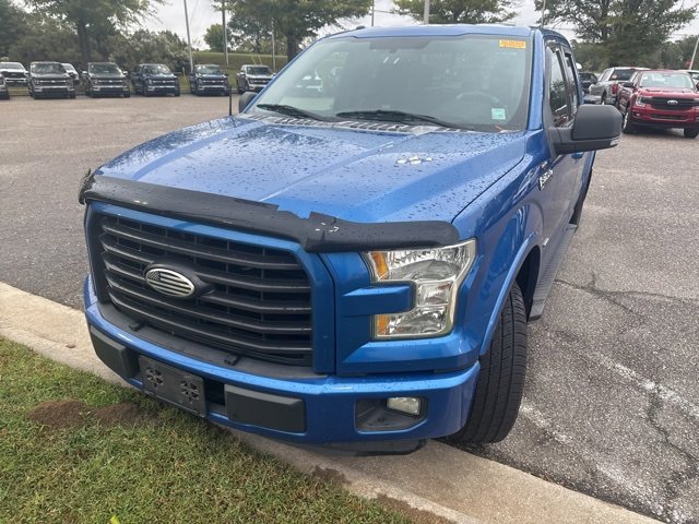 2015 Ford F-150 XLT photo 3