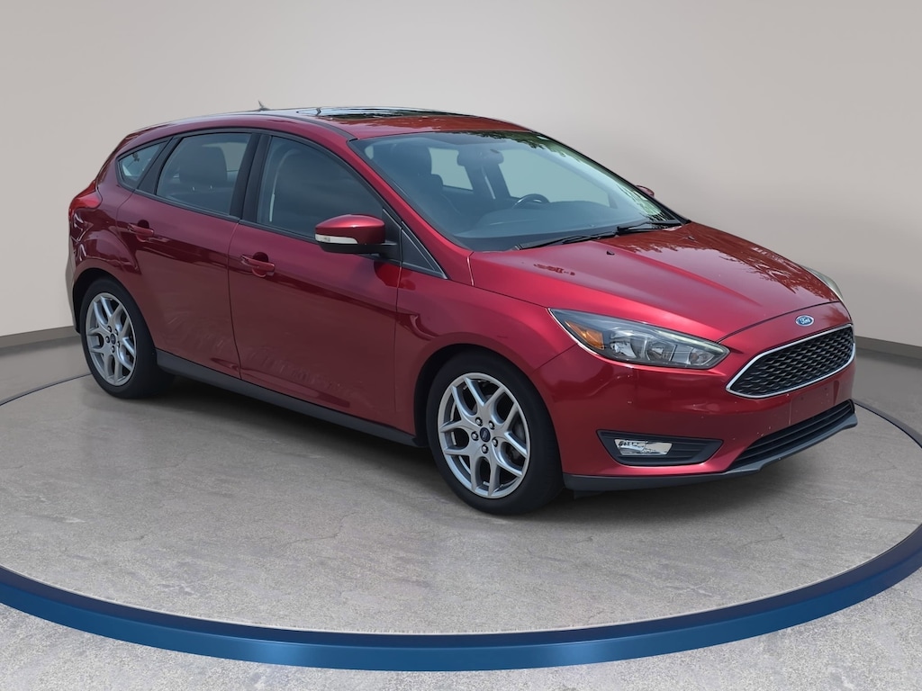 Used 2015 Ford Focus SE Hatchback