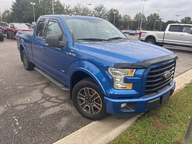 2015 Ford F-150 XLT photo 4