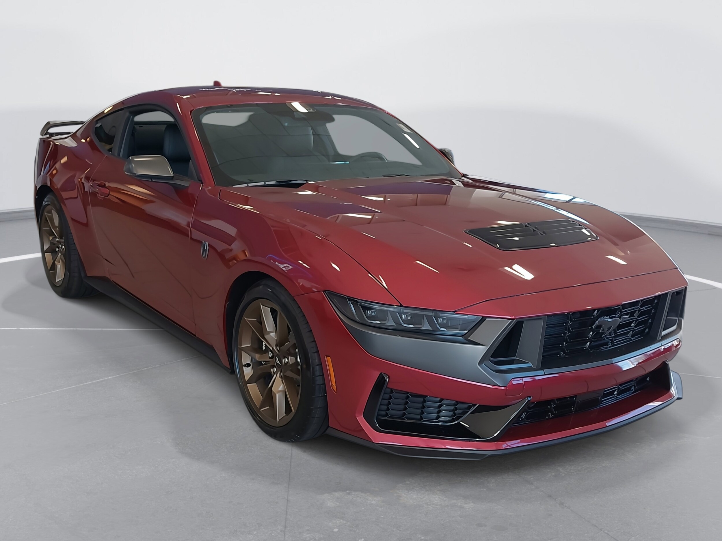 2025 Ford Mustang Dark Horse Deluxe photo 3