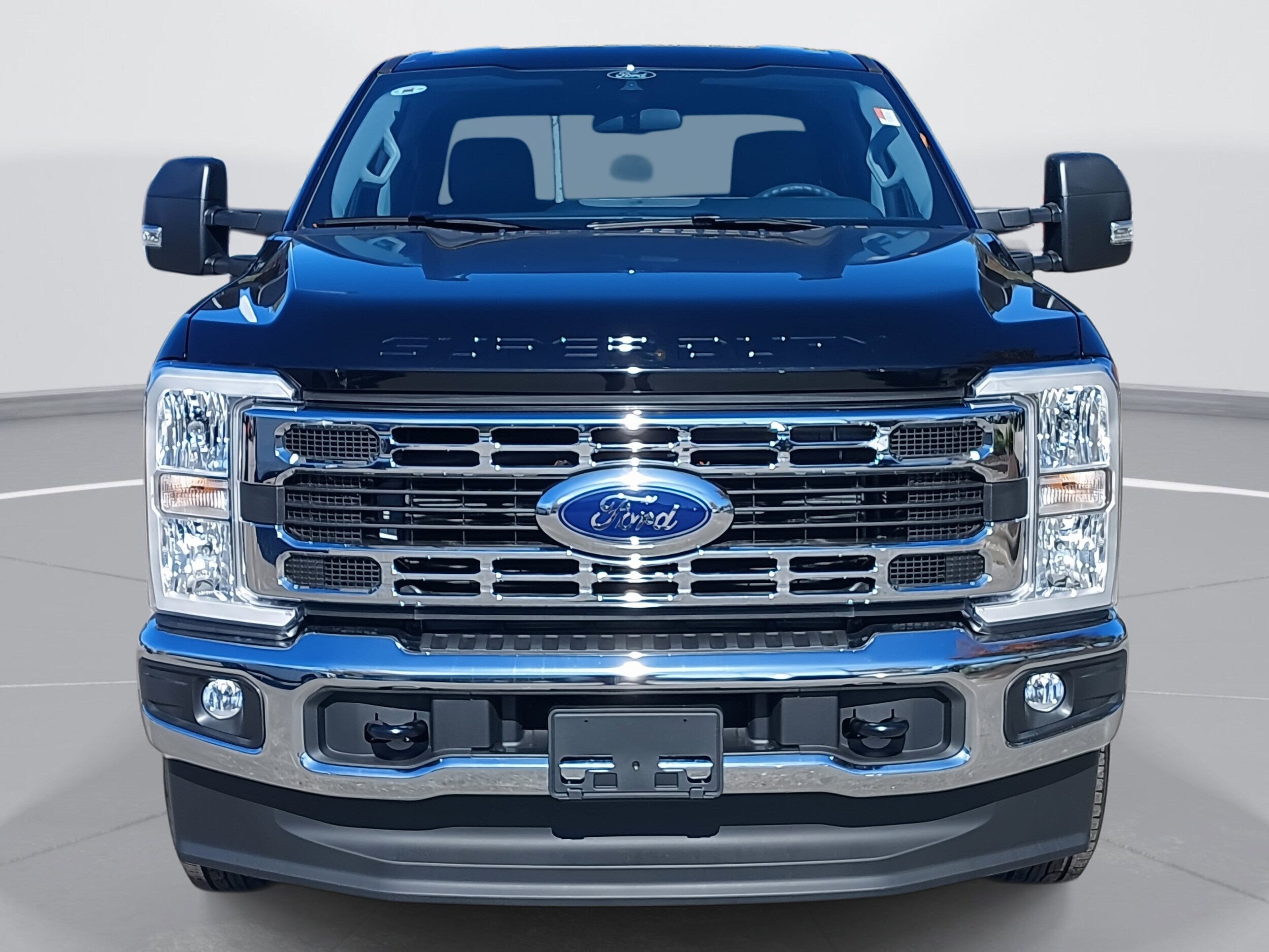 2026 Ford F-250 XLT photo 2