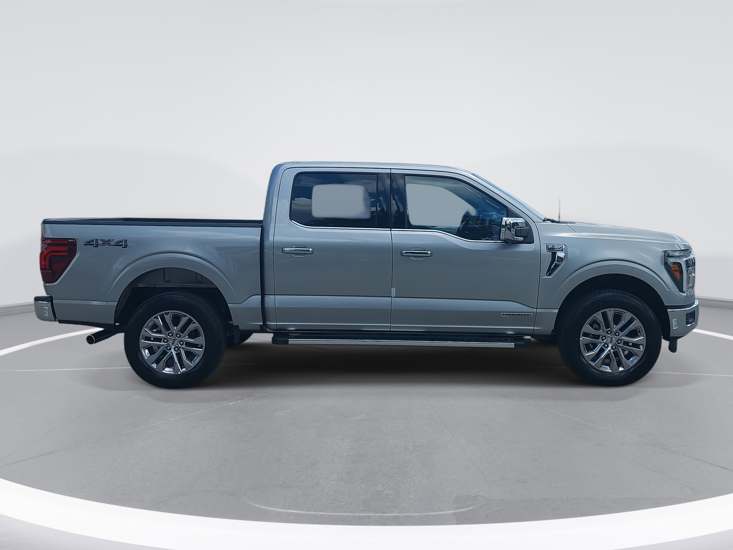 2025 Ford F-150 Lariat photo 4