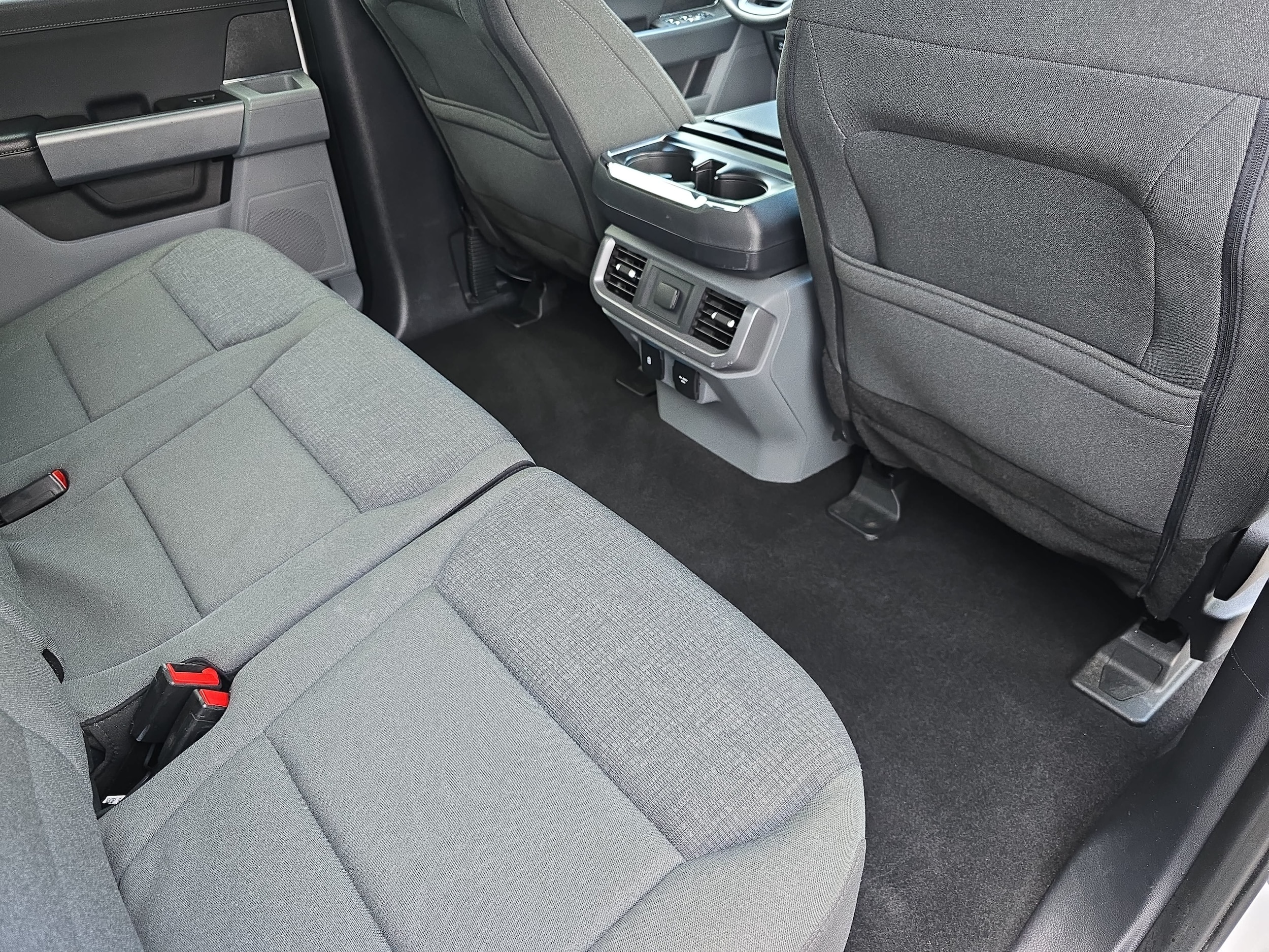 2024 Ford F-150 XLT - Photo 12