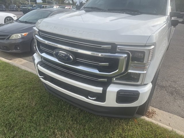 2022 Ford F-350 XL photo 3