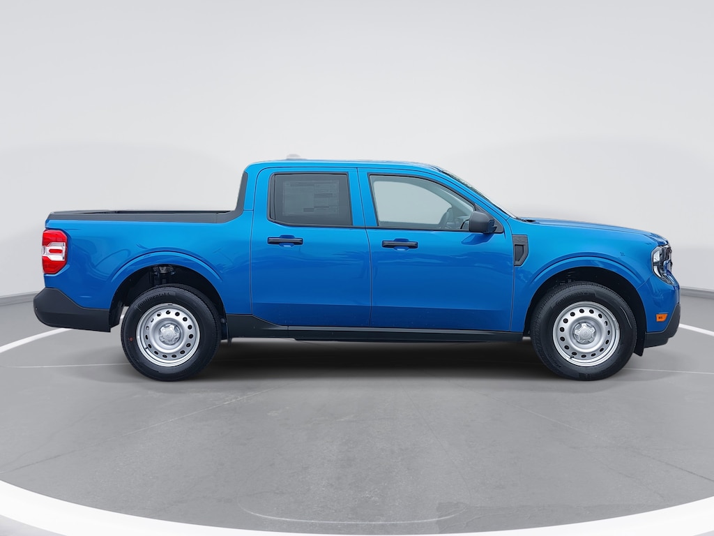 New 2025 Ford Maverick XL XL FWD SuperCrew