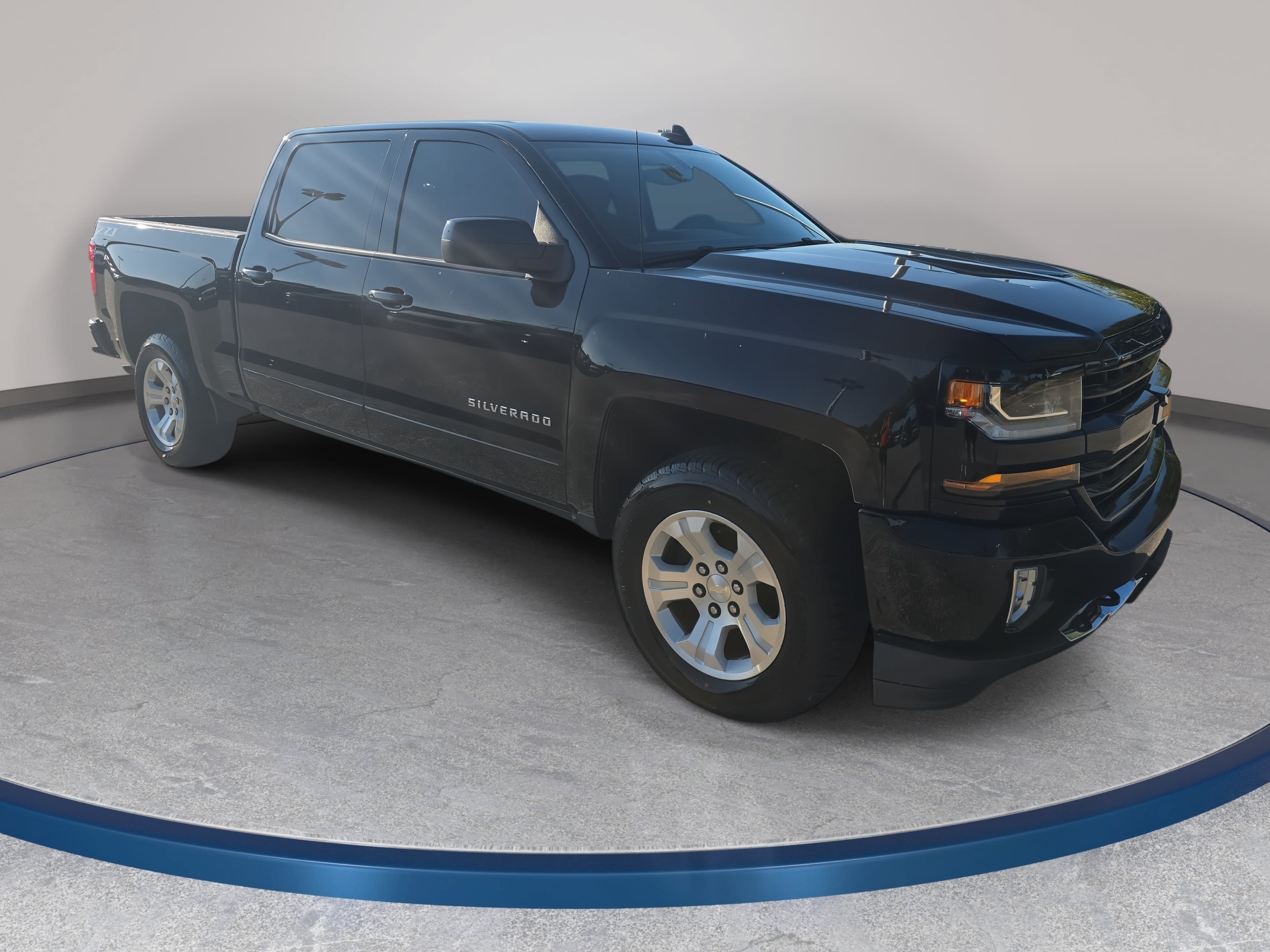 Used 2018 Chevrolet Silverado 1500 LT Truck Crew Cab