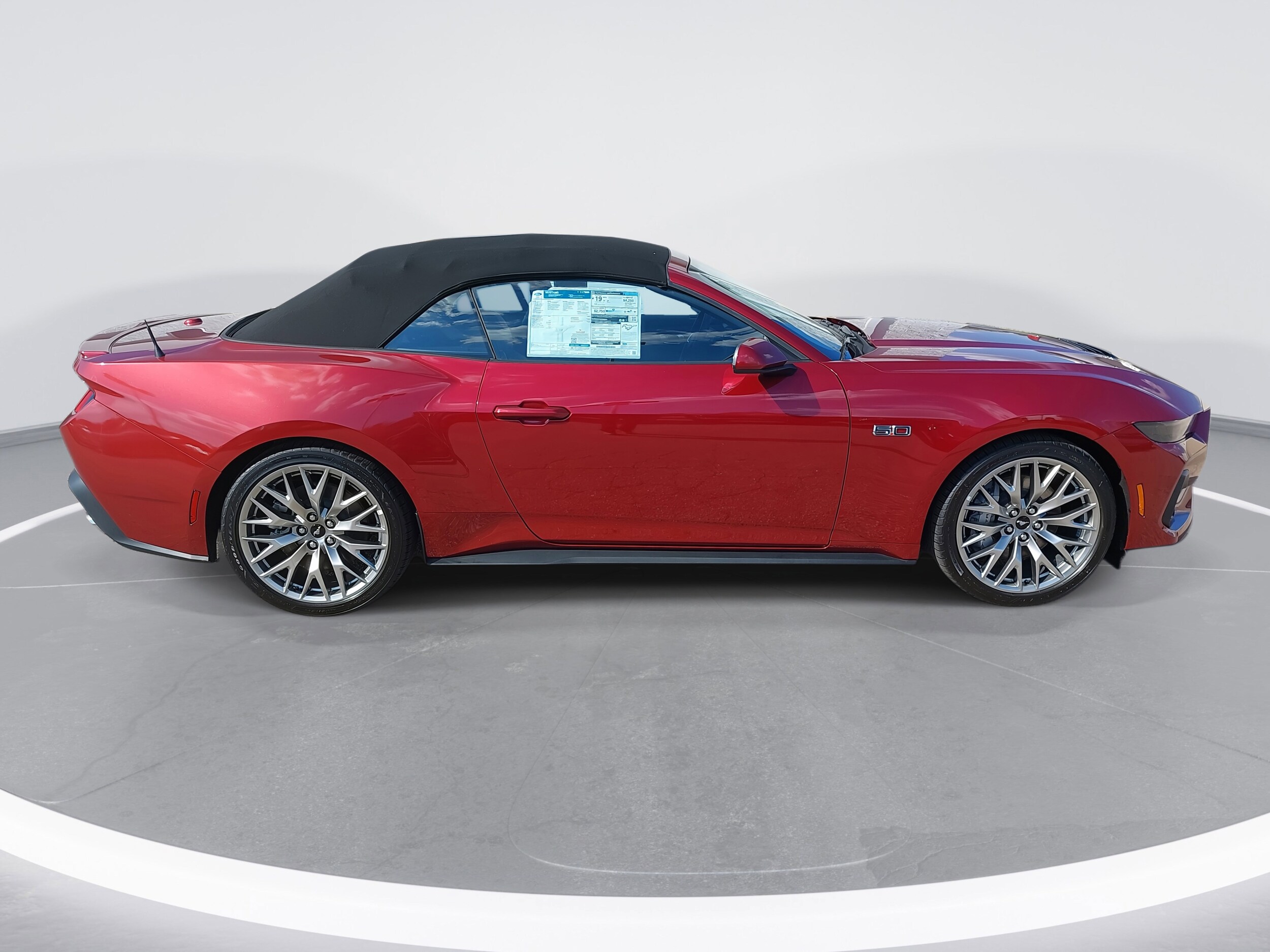 2025 Ford Mustang GT Premium Convertible photo 4