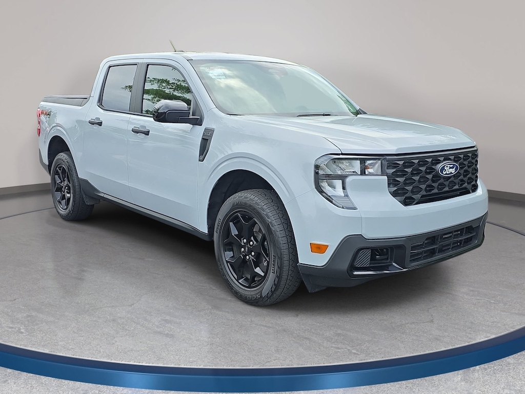 Used 2025 Ford Maverick XLT Truck SuperCrew