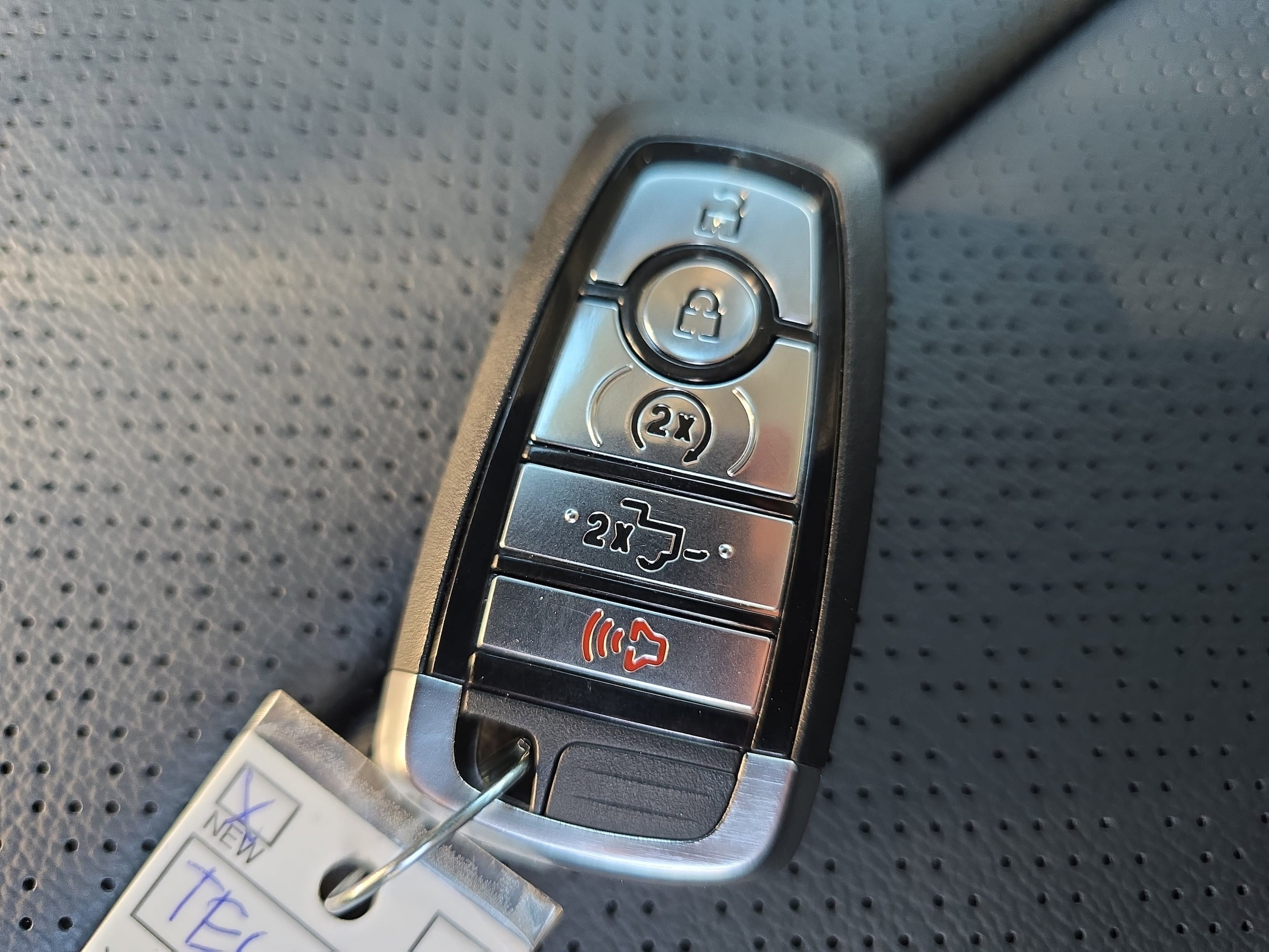 2026 Ford F-350 Super Duty Lariat - Photo 35