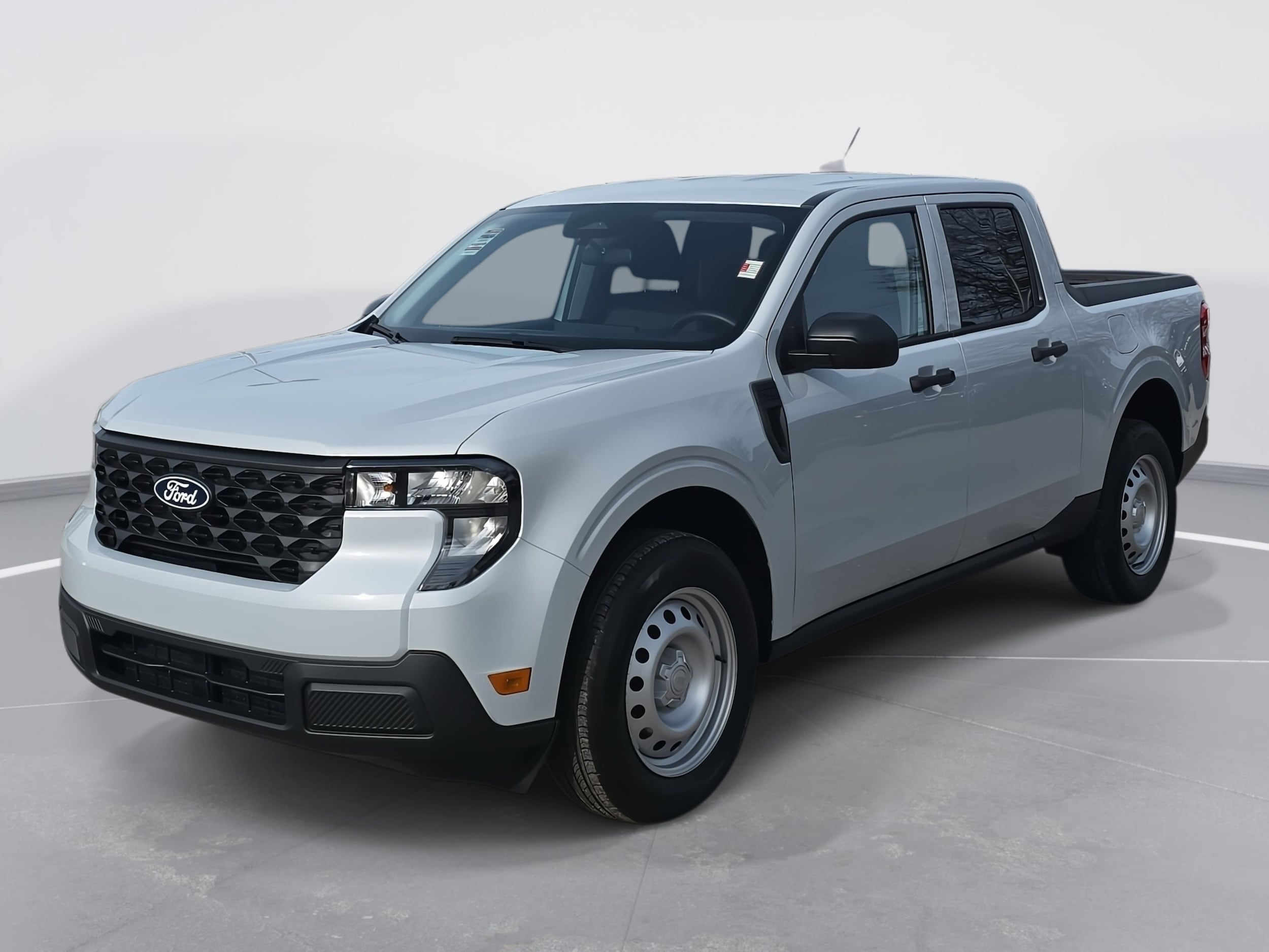 2025 Ford Maverick XL's photo