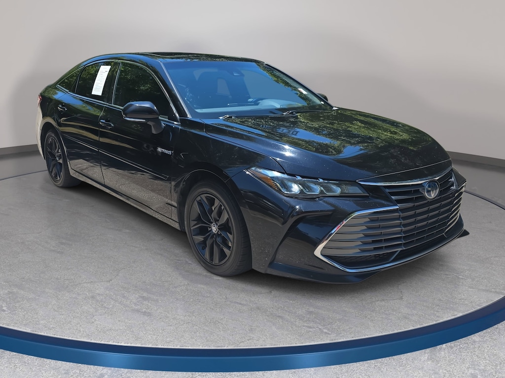 Used 2019 Toyota Avalon Hybrid Hybrid Limited Sedan