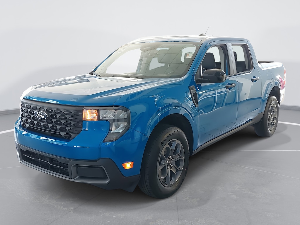 New 2025 Ford Maverick XLT XLT FWD SuperCrew