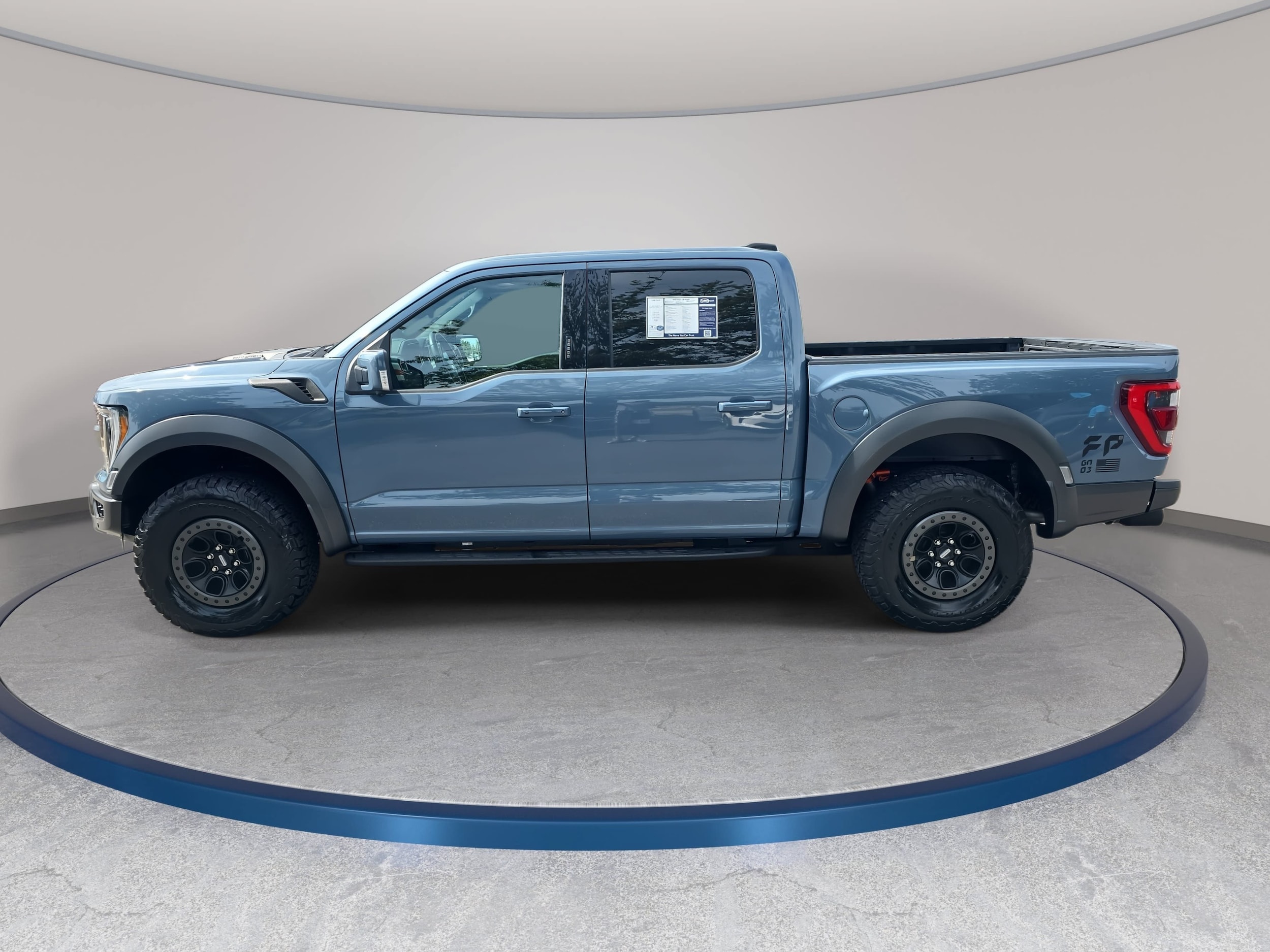 2023 Ford F-150 Raptor - Photo 8