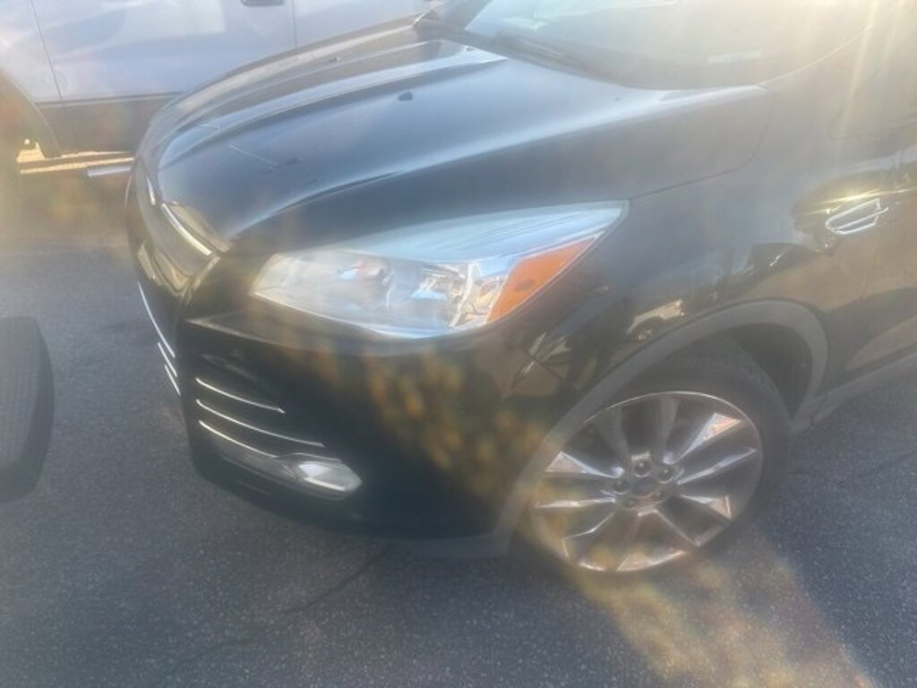 Used 2015 Ford Escape SE SUV
