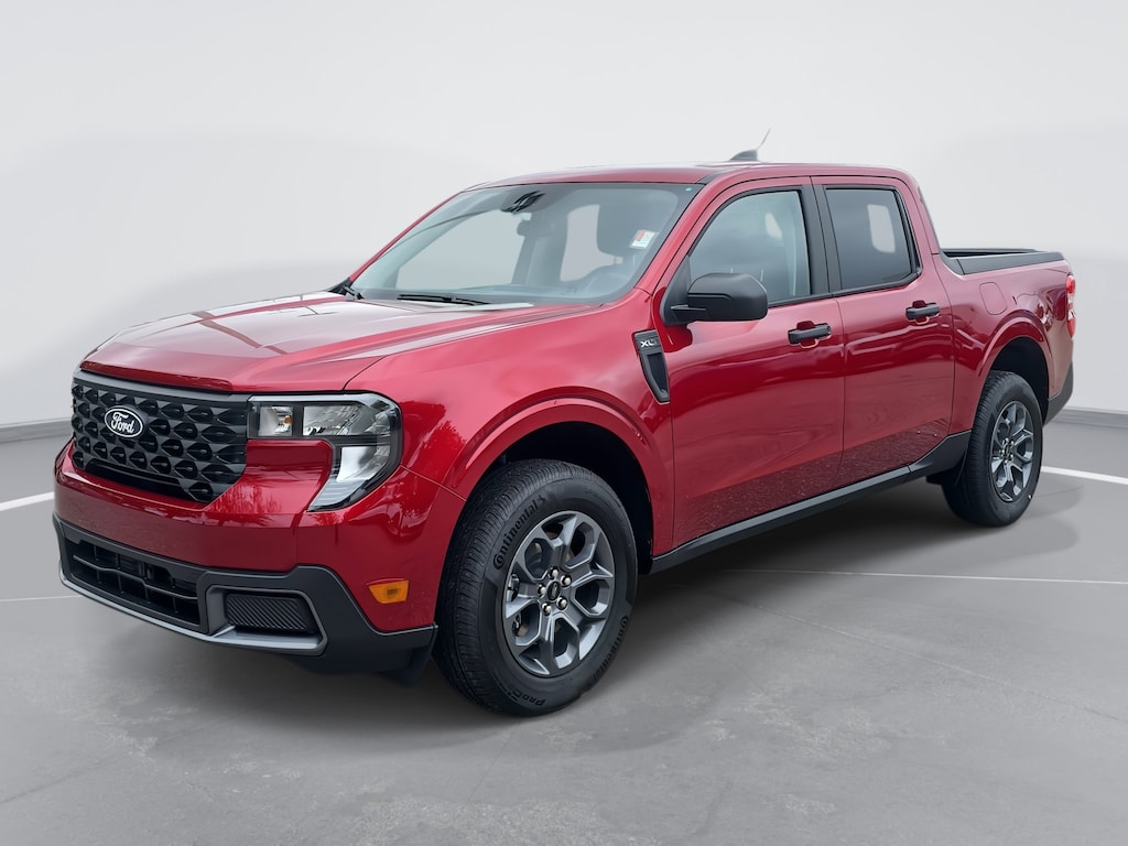 New 2025 Ford Maverick XLT XLT FWD SuperCrew
