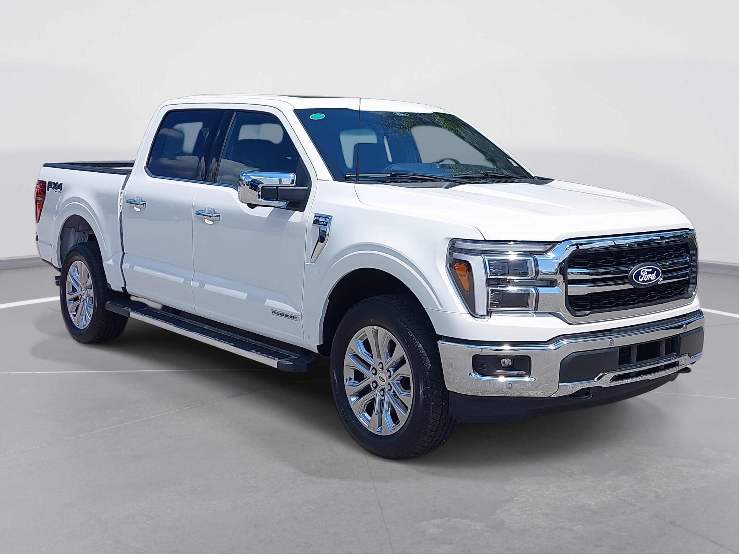 2025 Ford F-150 Lariat photo 3