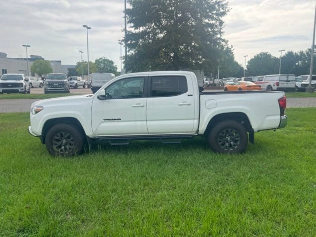 Used 2023 Toyota Tacoma SR5 Truck Double Cab