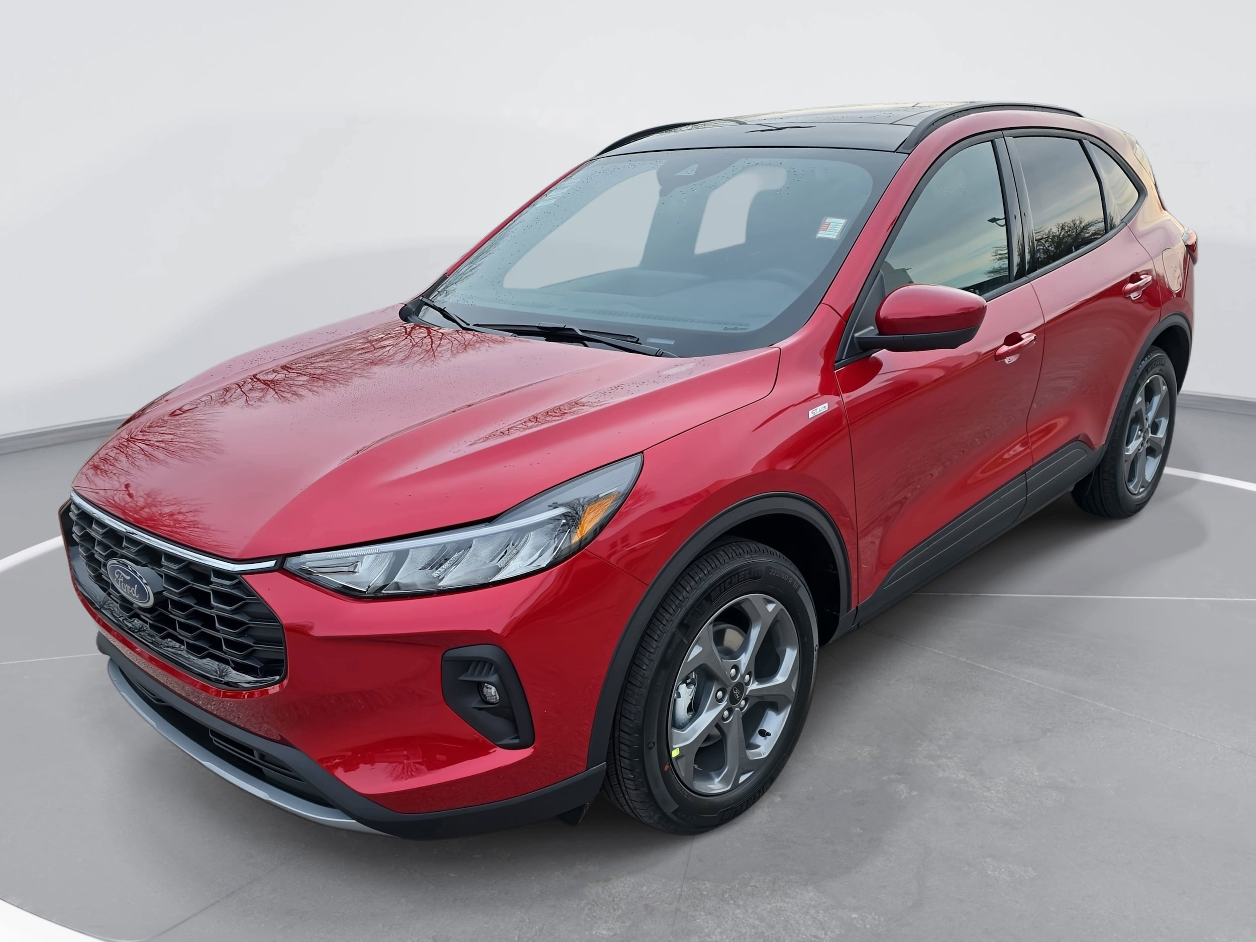 2026 Ford Escape ST-Line Select's photo