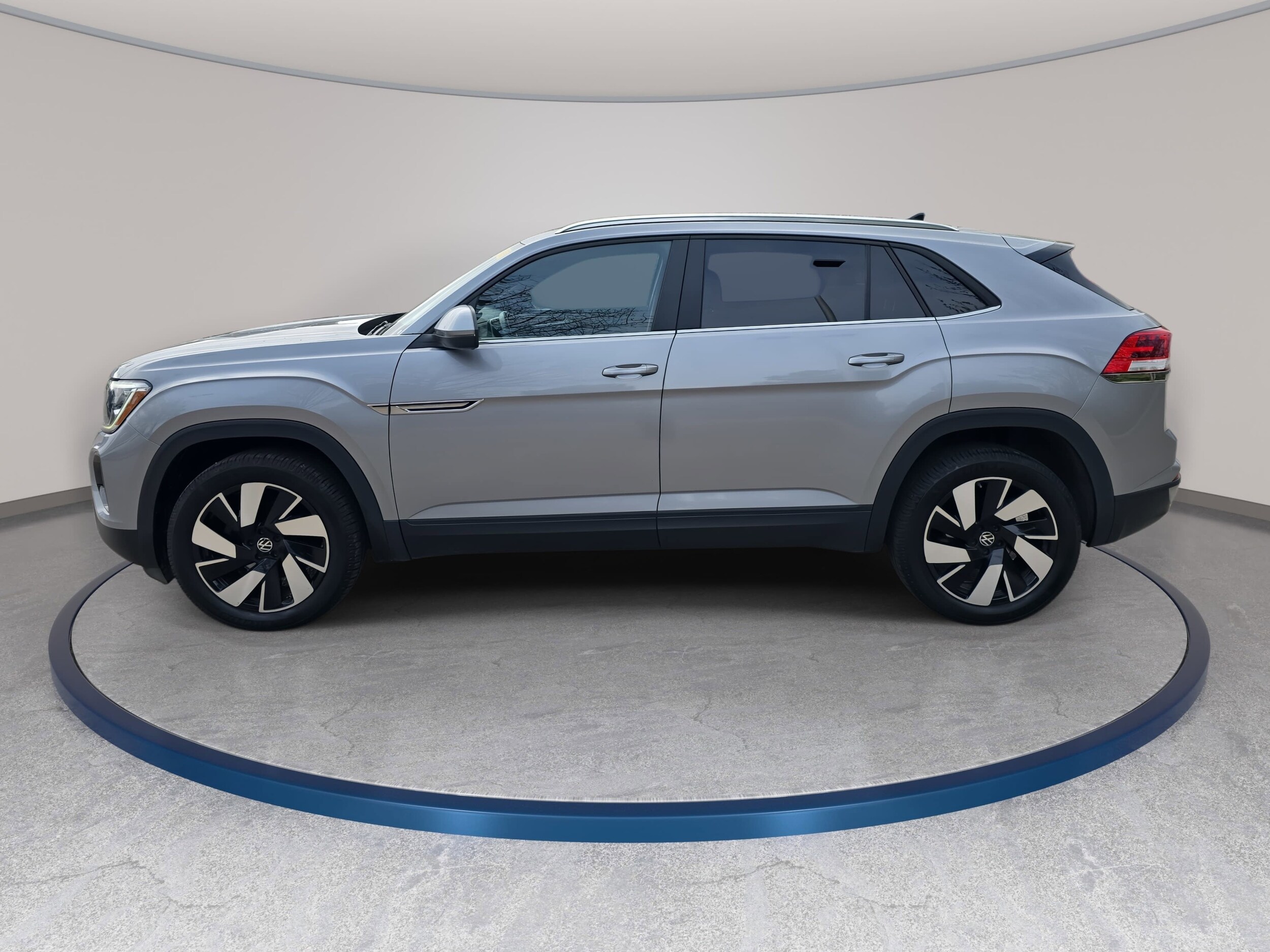 2024 Volkswagen Atlas Cross Sport SE w/Tech - Photo 8