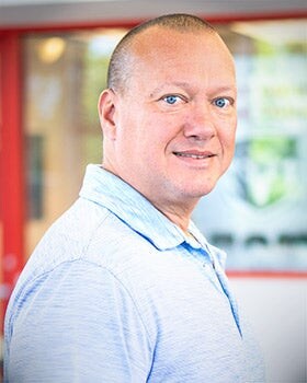 Staff member Mike Garner from ID_8a1192c5df53