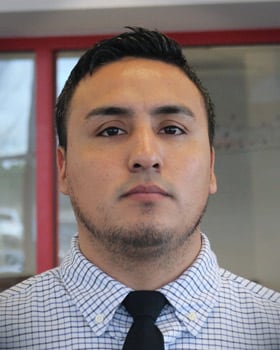 Staff member Luis Munoz from ID_8a1192c5df53