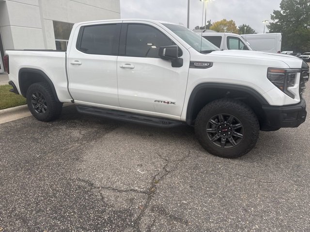 2024 Gmc Sierra 1500 AT4X photo 2