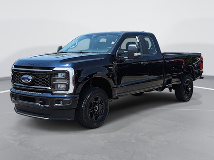 2025 Ford Super Duty F-350 SRW XL XL 4WD SuperCab 8 Box