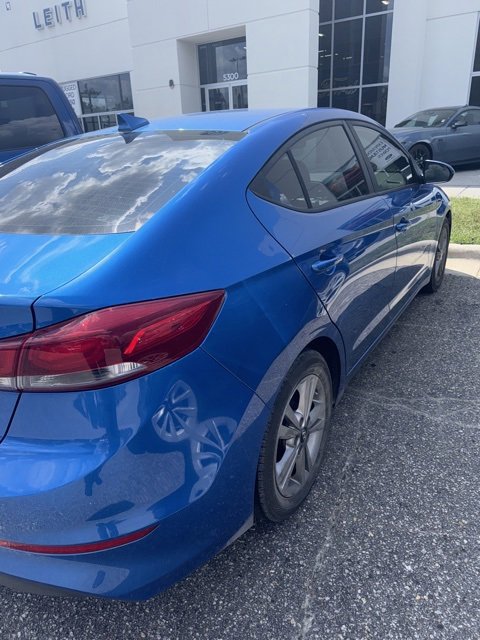 2017 Hyundai Elantra Value Edition photo 4